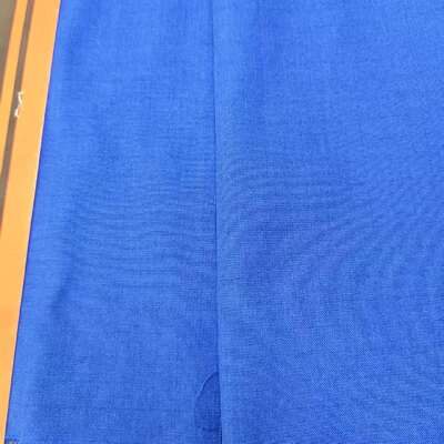 पेट्रोकेमिकल ग्रीष्मकालीन सुरक्षा कार्य वस्त्र के लिए 160 ग्राम उज्ज्वल नीला एंटी-स्टैटिक मेटा अरामाइड कपड़े