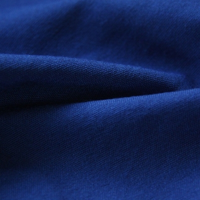 AAA 150gsm 93% मेटा Aramid 5% Para Aramid 2% Antistatic मेटा Aramid फैब्रिक ऑयल केमिकल के लिए