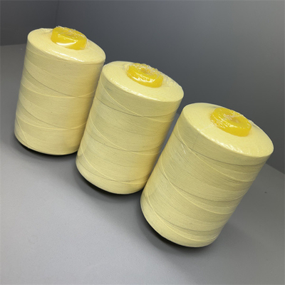 औद्योगिक कन्वेयर बेल्ट के लिए Ne20/3 पैरा Aramid सिलाई धागा NFPA1971 कच्चा पीला